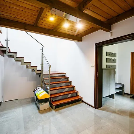 Dom Nad Jeziorakiem Дом отдыха